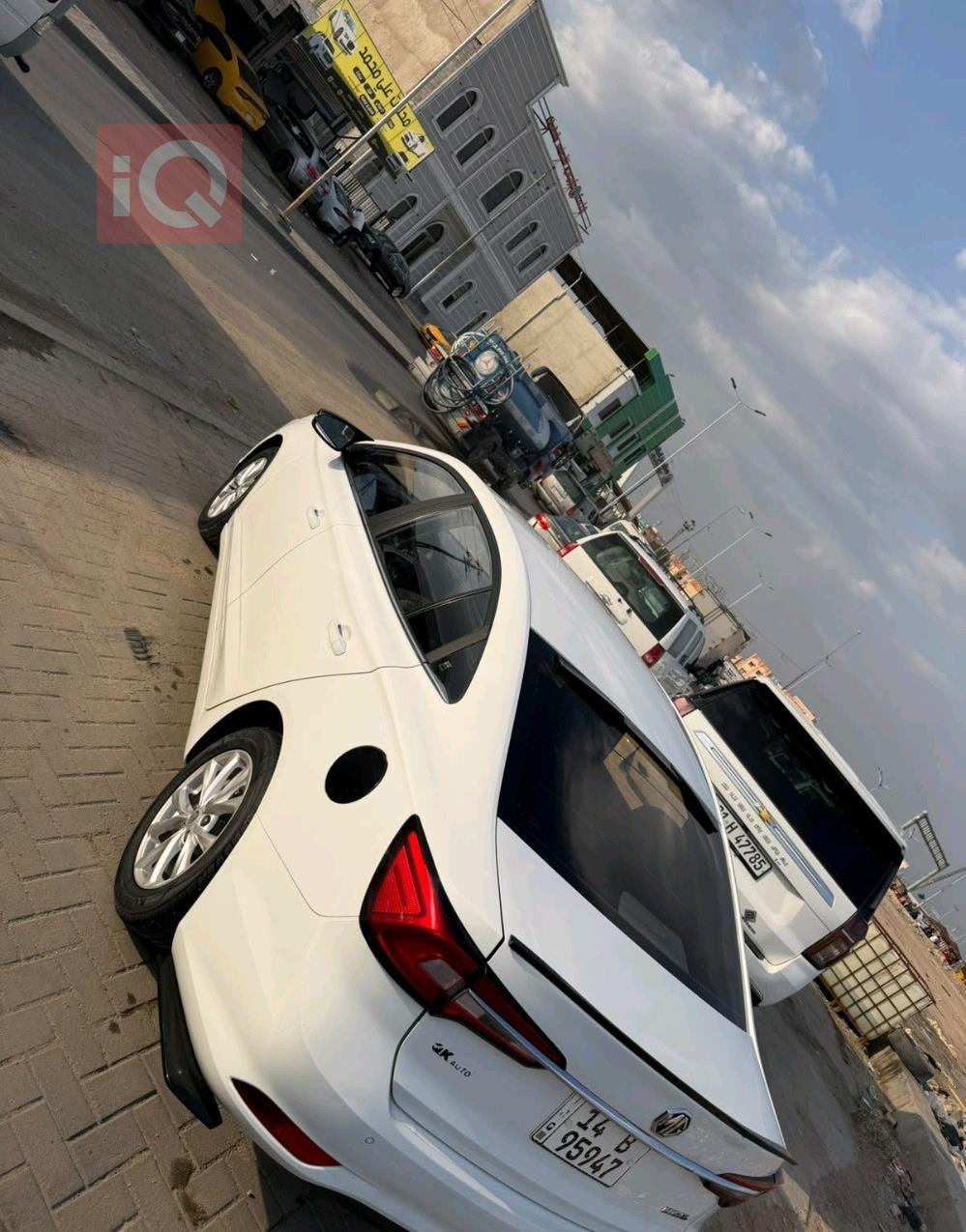 MG 5